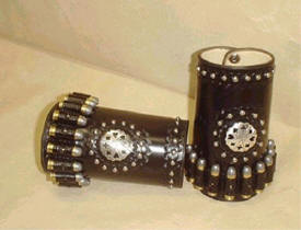 Western Cuffs w/Bullet Loops, SS PokerChip Conchos 