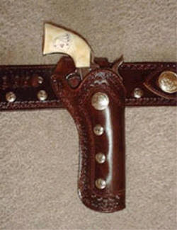 Western Border-Stitch Concho Leather Gun Holster