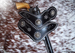 S1429 - Gull Wing Spur Straps w/Spots and Conchos